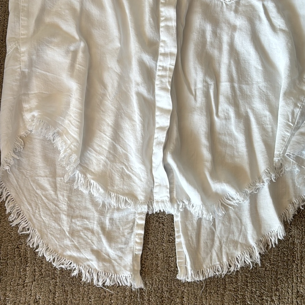 Little Gem White Button-Up Shirt - Picture 5 of 6